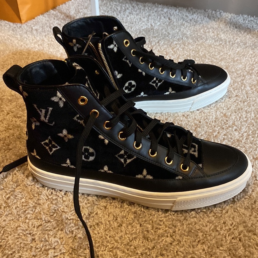 These are Louis Vuitton high top shoes,worn twice - Picture 7 of 7